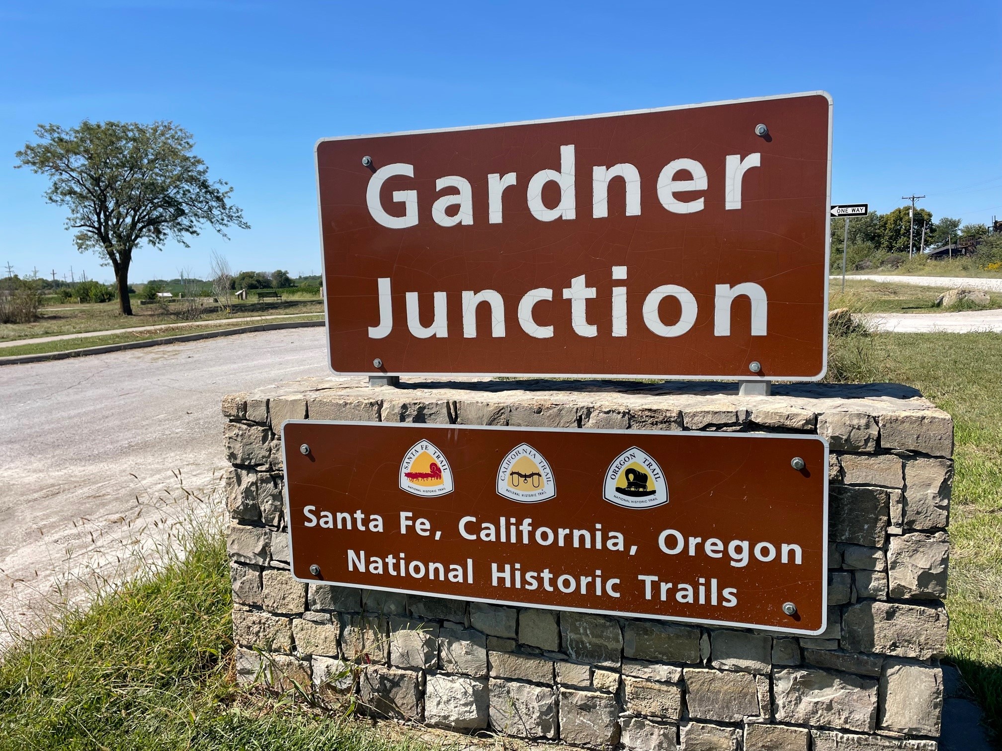 Sign for Gardner Junction; Santa Fe, California, Oregon National Historic Trails